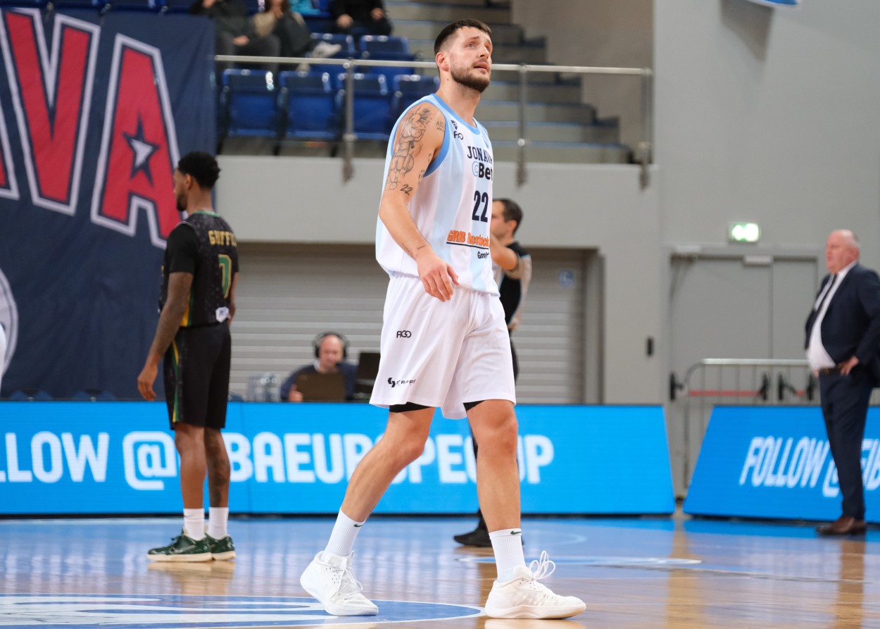 Jonavos „CBet” pripažino Varšuvos „Legia” pranašumą