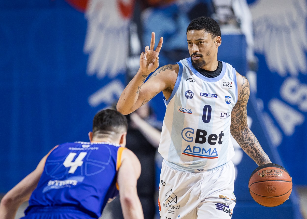 Diante Garrett: „Esu pasiruošęs padėti komandai, žinau, kad turnyrinėje lentelėje esame 8 vietoje, patenkame į atkrintamąsias, todėl noriu padėti kovoti dėl kuo geresnių pozicijų.“