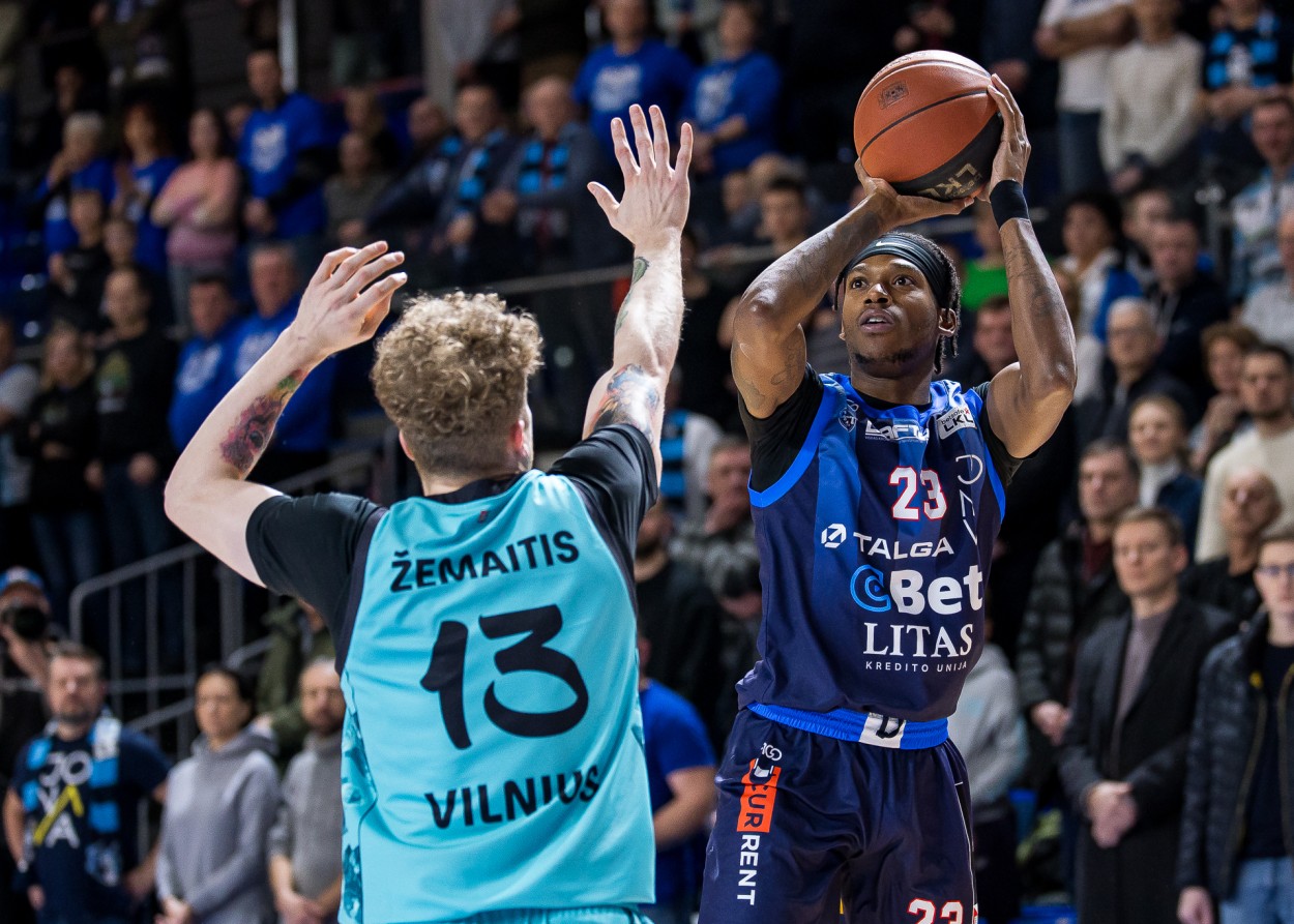 „CBet“ namuose nusileido „Wolves Twinsbet“ krepšininkams