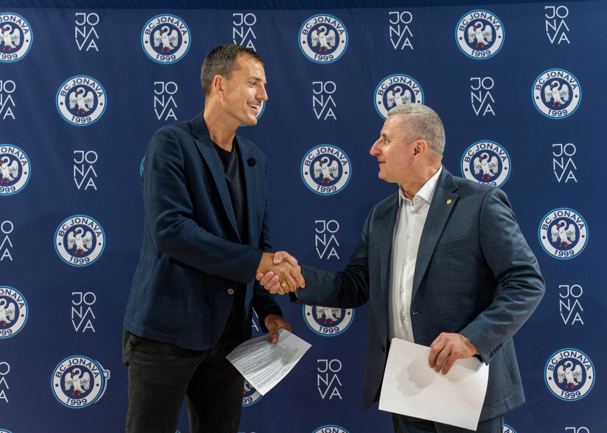 Jonavos krepšinio klubas keičia pavadinimą – nuo šiol vadinsis „Jonava Hipocredit“