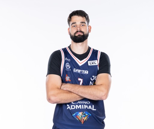 Lukas Valantinas